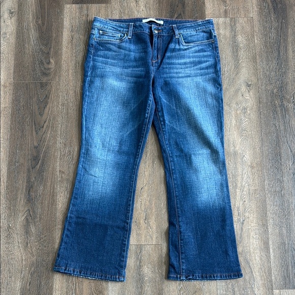 Joe’s Jeans.  Women’s size 32, fit is Muse. - Picture 1 of 7